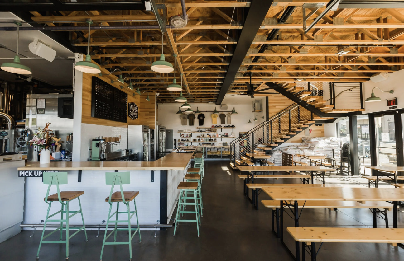 Winter Mixer with Lahaina Brewery